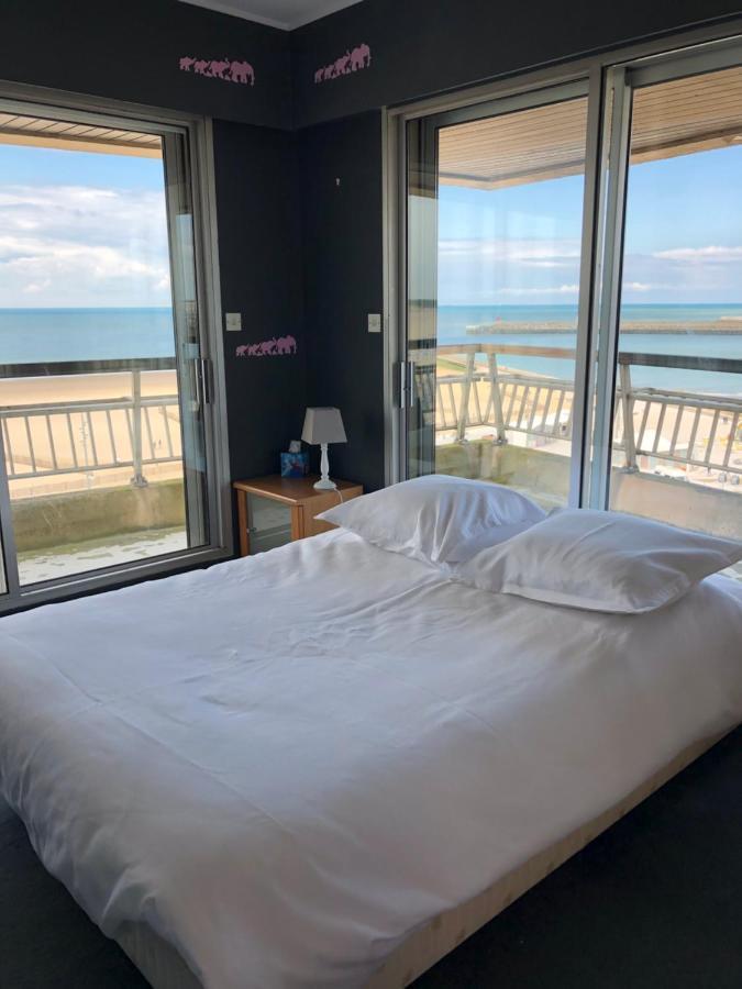 Royal Seavieuw Apartman Calais Kültér fotó